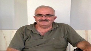 Öğrencileri beklerken fenalaşan şoförü kalp masajıyla hayatta tutmaya çalıştı