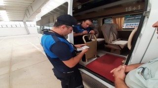 Öğrencilerin güvenliği için ulaşım araçlarında denetimler yapıldı