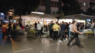 Omuz atma kavgasında kan aktı