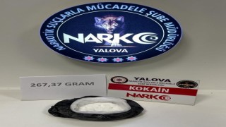 Otomobil içine zulalanmış uyuşturucuyu Gölge buldu