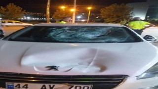 Otomobilin çarptığı yaya ağır yaralandı