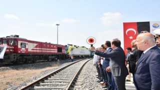 Pakistana yardım malzemesi taşıyan 5. iyilik treni Mersinden uğurlandı