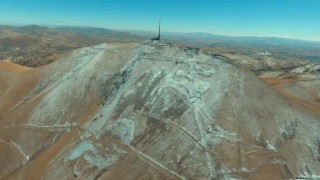 Palandökenin beyaza bürünen zirvesi dron ile görüntülendi