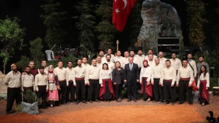 Pamukkale Belediyesinden Zafer Bayramına özel tiyatro gösterisi