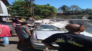 Papua Yeni Gine de 7.6 büyüklüğünde deprem