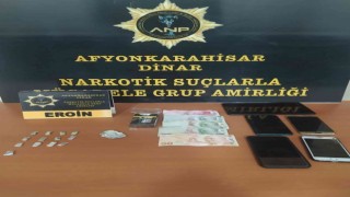 Polis eroin satışı yapmak isteyen torbacıyı yakaladı