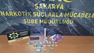 Polis uyuşturucu tacirlerine göz açtırmadı: 1 haftada 100 kişi yakalandı