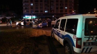 Polisten kaçan araç kaza yaptı: 2 gözaltı