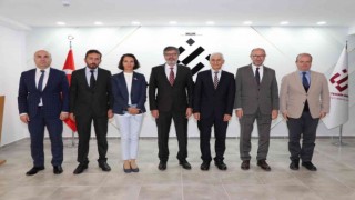 Rektör Erdaldan Rektör Özcana hayırlı olsun ziyareti