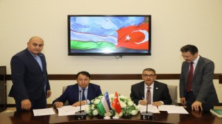 Rektör Kutluhan, Kırgızistan ve Özbekistanda temaslarda bulundu