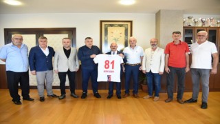 Rektör Sözbire Düzcespor forması