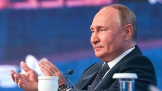 Rusya Devlet Başkanı Vladimir Putin: "Batının yaptırımları boyun eğdirmeye yönelik"