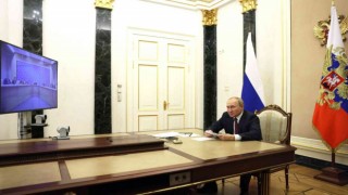 Rusya Devlet Başkanı Vladimir Putin: Tek kutuplu hegemonya amansız bir şekilde çöküyor