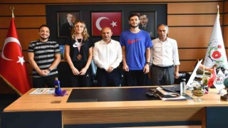 Şampiyonlardan Başkan Orala ziyaret
