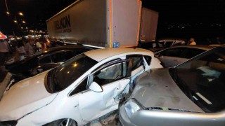 Samsunda feci kaza: 23 araç birbirine girdi, 18 kişi yaralandı
