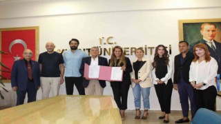 Sanatsever genç yeteneklere profesyonel destek