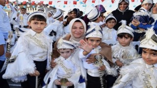 Sancaktepe Belediyesinden toplu sünnet şöleni: 600 çocuk sünnet oldu