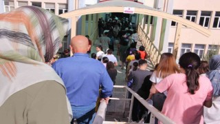 Saniyelerle yarıştılar, geç kalanlar gözyaşlarına boğuldu