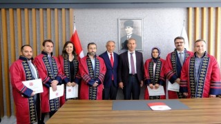 SCÜde akademik kurul toplantısı yapıldı
