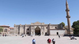 Selçuklu mimarisi Ulu Cami 6 asırdır tüm ihtişamıyla ayakta