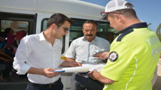 Selendide servis araçları denetlendi