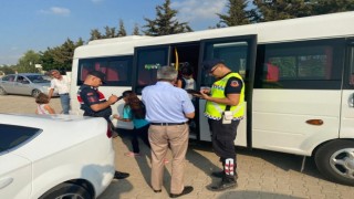 Servis araçları denetlendi
