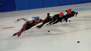 Short Track Federasyon Kupası yarışları nefesleri kesti
