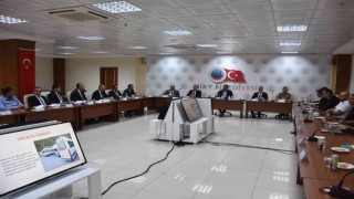 Siirt Valisi Hacıbektaşoğlu başkanlığında okul güvenliği toplantısı gerçekleştirildi