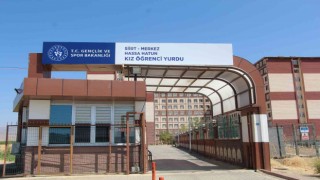 Siirtte başvuru yapan bin 923 öğrencinin tamam yurtlara yerleştirildi