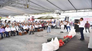 Silifkede 225 yetiştiriciye 180 ton yem dağıtıldı