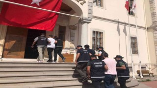 Sinopta aranan 3 şahıstan 2si tutuklandı
