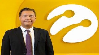 Şirketlere tek noktadan e-posta, video konferans, dosya yedekleme ve paylaşma imkanı