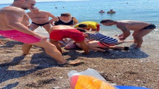 Sırp turist tatile geldiği Antalyada kalp krizi geçirerek hayatını kaybetti