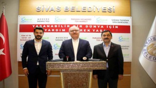 Sivas Belediyesinden binlerce aileye maddi eğitim desteği
