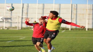 Sivasspor günü çift idmanla tamamladı