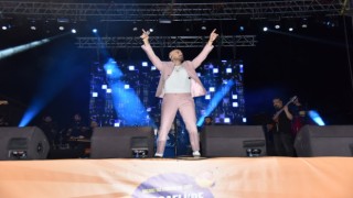 Soner Sarıkabadayı Kartepede vatandaşları coşturdu