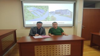 Spor alanı Gümüşova Belediyesine devredildi