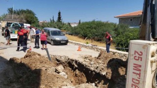 Su arızasını giderirken göçük altında kaldılar