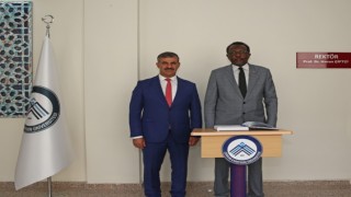 Sudan Ankara Büyükelçisi Eltayebden ÇAKÜye ziyaret