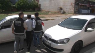 Sultanbeylide zincir operasyonunda depo baskını: 3 gözaltı
