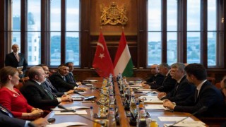 TBMM Başkanı Şentop, Macaristan Meclis Başkanı Köverle görüştü