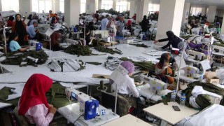 Tekstil fabrikaları Bingöllü kadınlara can damarı oldu