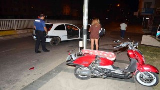 Ters yöne giren motosiklet otomobille çarpıştı: 1 yaralı
