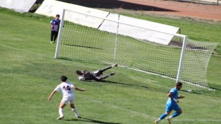TFF 2. Lig; Bayburt Özel İdarespor - Arnavutköy Belediyesi Gençlik Spor: 1-1