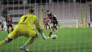 TFF 3. Lig: Eskişehirspor: 3 - Hacettepe 1945: 4