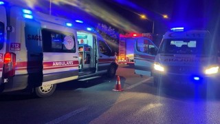 Tır ile otomobil çarpıştı: 1 ölü, 2 yaralı