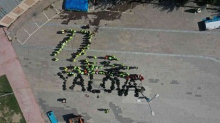 Toplanan çöplerle 77 Yalova yazıldı