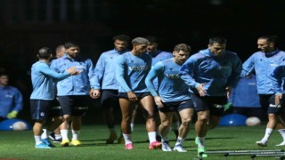 Trabzonspor yağmur altında çalıştı