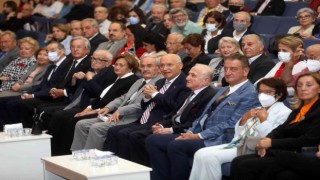 Turgut Özakman Yenimahallede anıldı