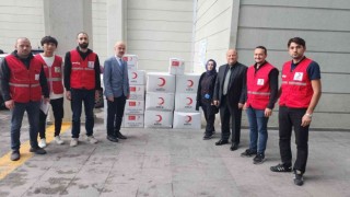 Türk Kızılayından hastaneye giysi bağışı
